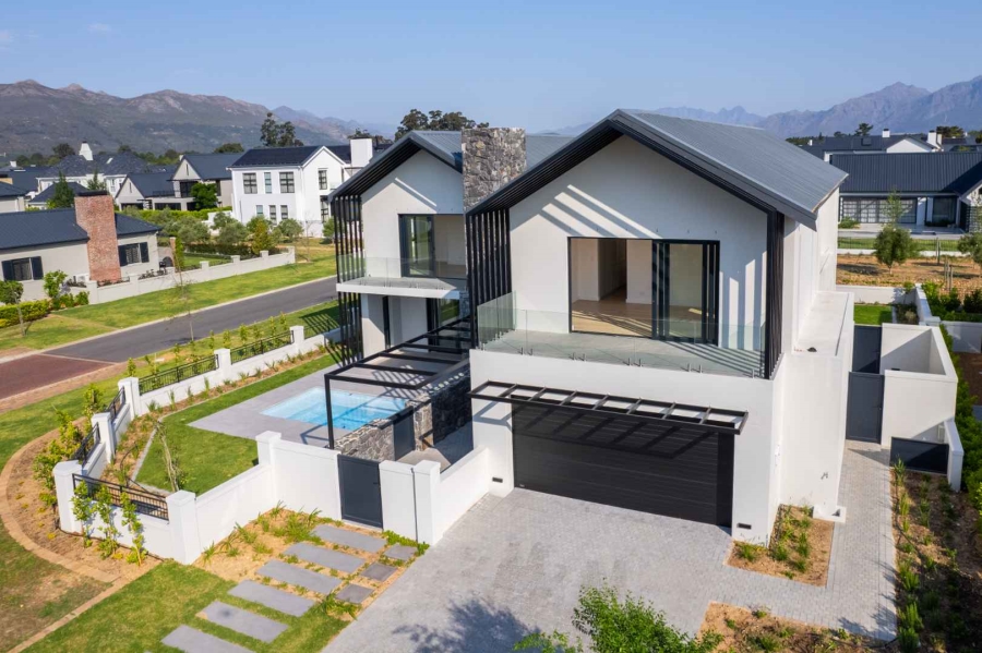 4 Bedroom Property for Sale in Val De Vie Estate Western Cape